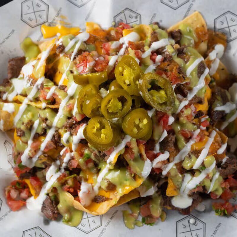 Los Jefes Nachos